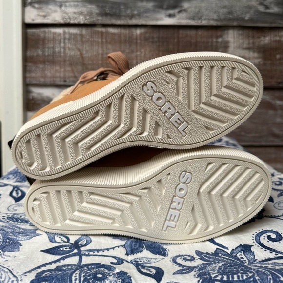 🌿NEW🌿 Sorel Out N About Cozy Wedge Boot - Picture 4 of 12